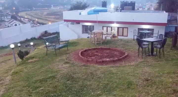 Ути: Downtown Inn