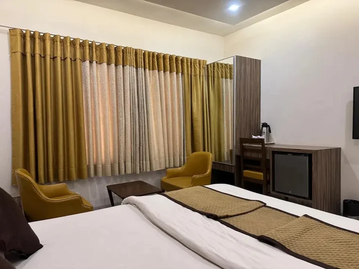 Ахмедабад: Hotel Kabir