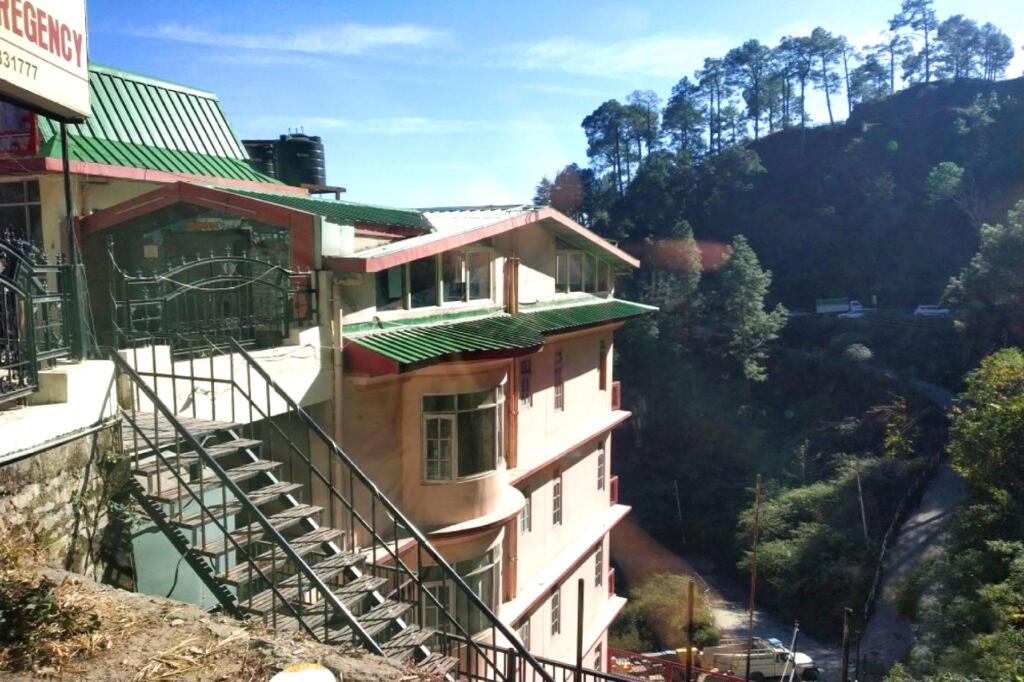 Куфри: Goroomgo Sun Shine Regency Shimla