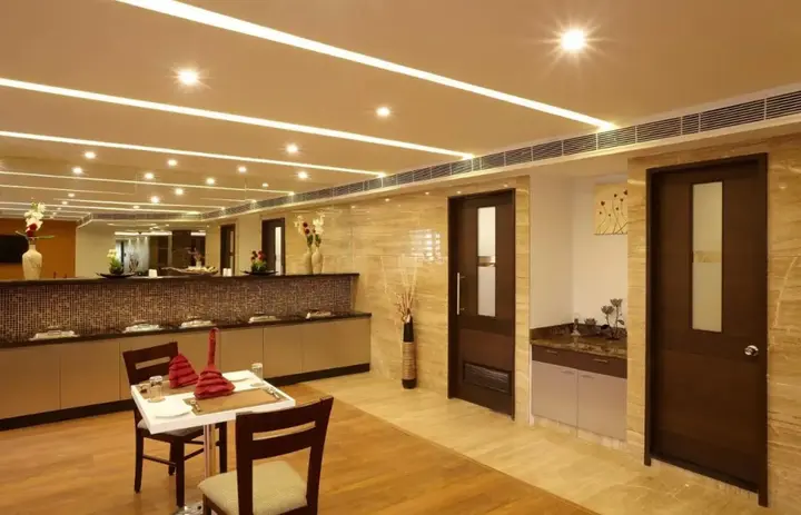 Ченнаи: Saravana's Golden Fruits Business Suites