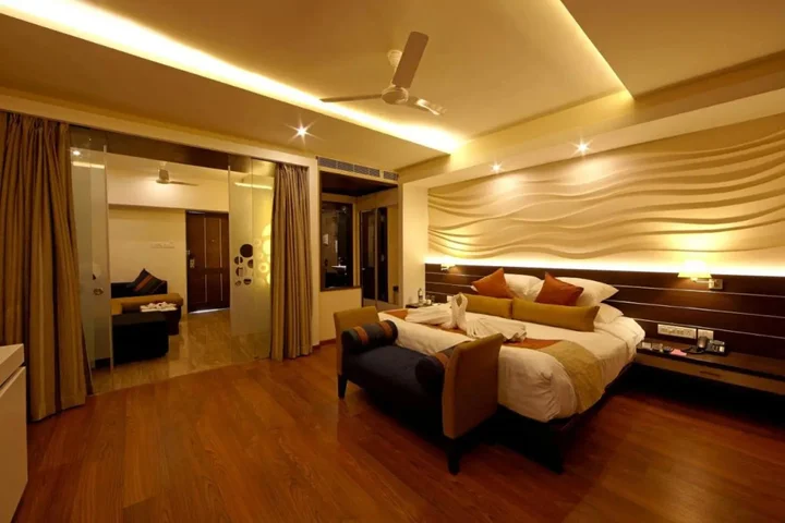 Ченнаи: Saravana's Golden Fruits Business Suites
