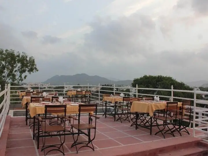 Hotel Mahima Palace — фото 1
