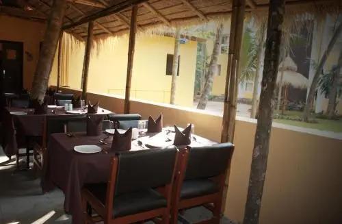 Муруд: Cocohut Resort
