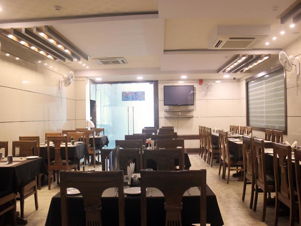 Вриндаван: Hotel Basera Brij Bhoomi