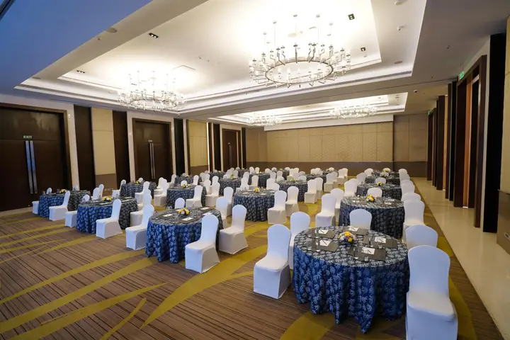 Гувахати: Radisson Blu Hotel Guwahati