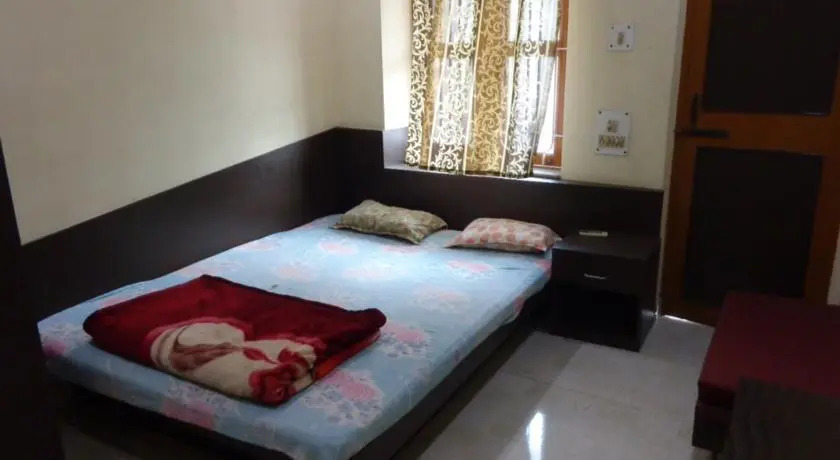Силигури: Biswanath Guest House