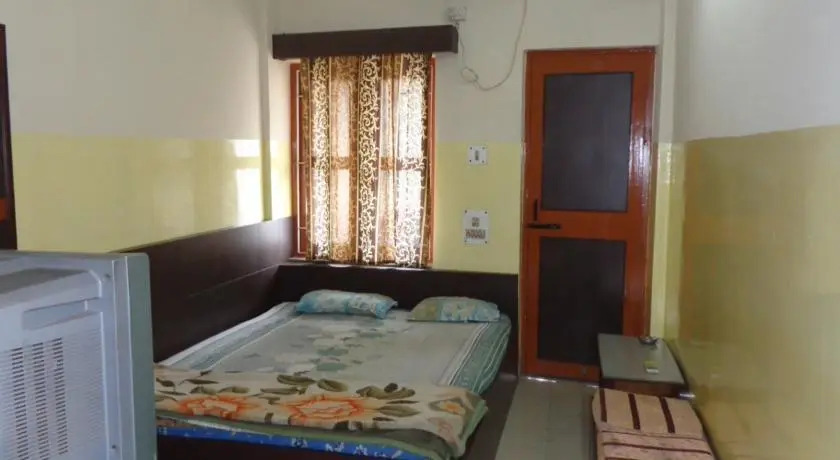 Силигури: Biswanath Guest House