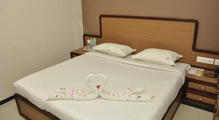 Карур: Hotel Cholaa Inn