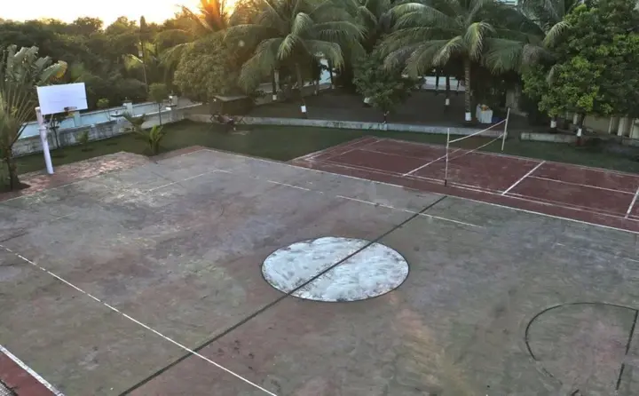 Сазан: Amidhara Resort