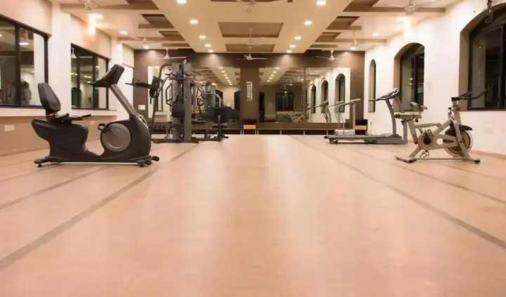 Сазан: Amidhara Resort