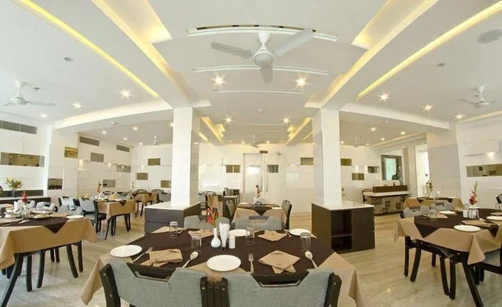 Нагпур: Hotel Mayur