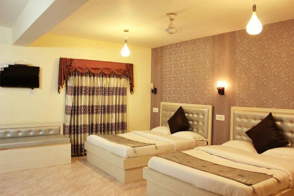 Шринагар: Hotel Walisons Resorts