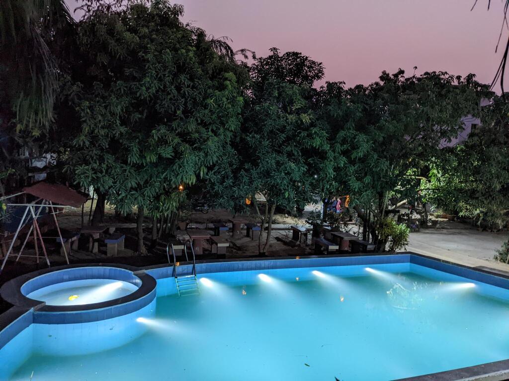 Болпур: Rangmati Garden Resort