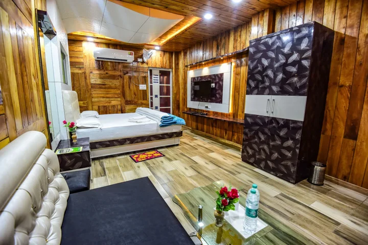 Уттар Митиали: Aranya Jungle Resort