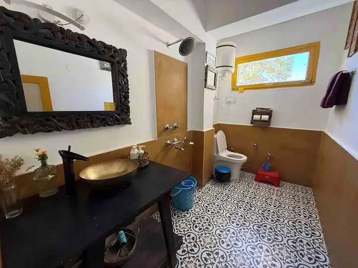 Каза: Hotel Deyzor