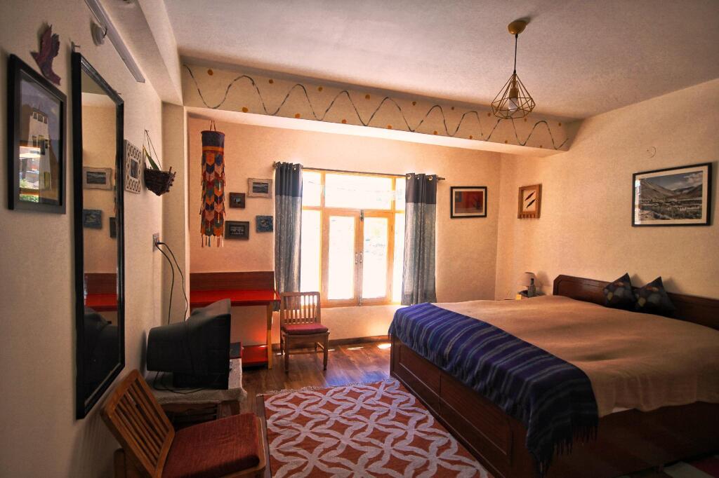 Каза: Hotel Deyzor
