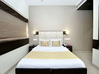 Чандигарх: Hotel JH E18HTEEN