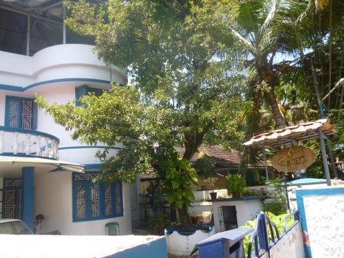 Коччи: Trinity Home Stay