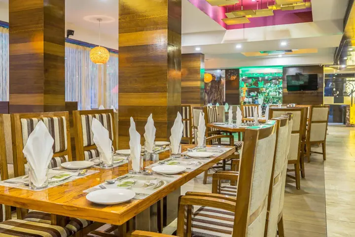 Ахмедабад: Super Inn Armoise Hotel