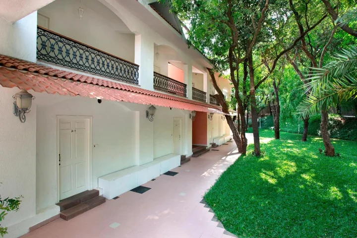 Лонавала: Villa San Lawrenz