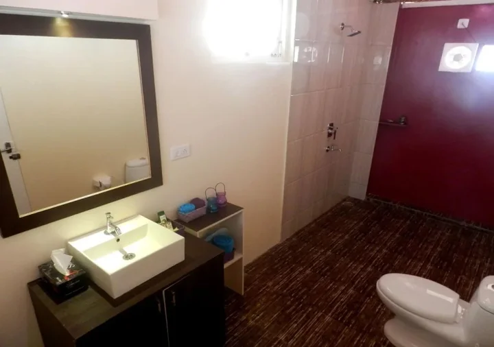 Пувар: Phoenix Island Resort