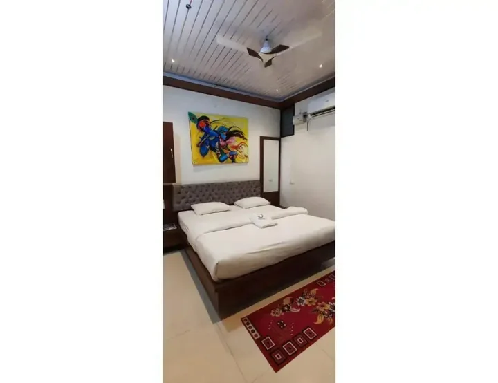 Лонда: State lodge, Dandeli