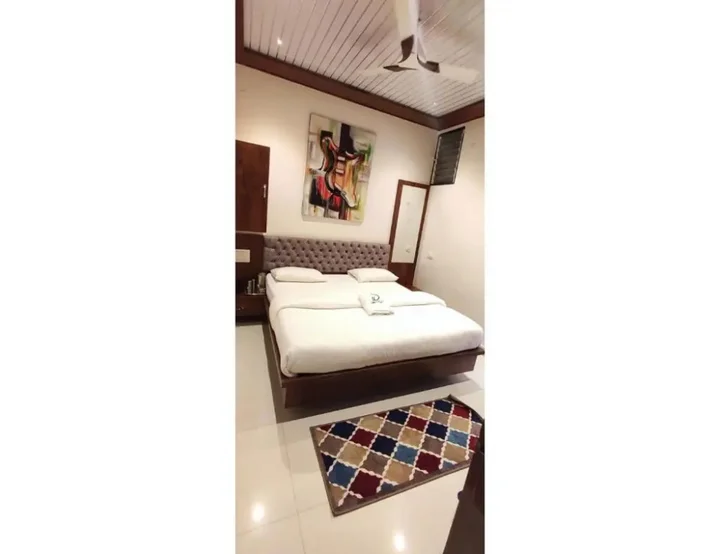 Лонда: State lodge, Dandeli