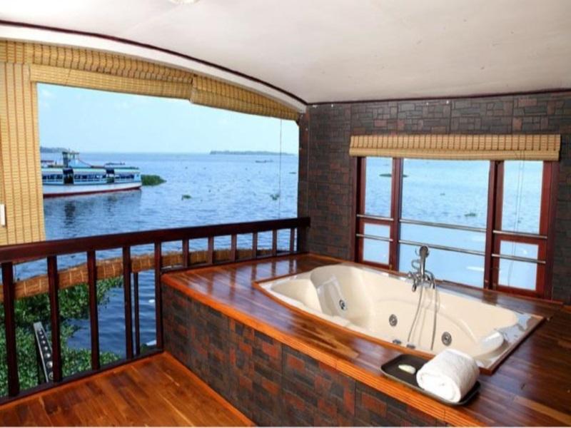Мухамма: Grand Nirvana Jacuzzi Super Luxury Premium House Boat