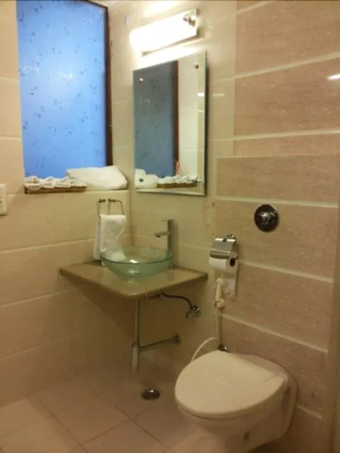 Нойда: Sovereign Residency BnB Noida
