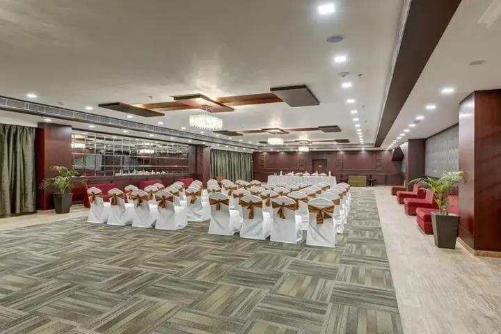 Асансол: The Fern Residency Galaxy Mall