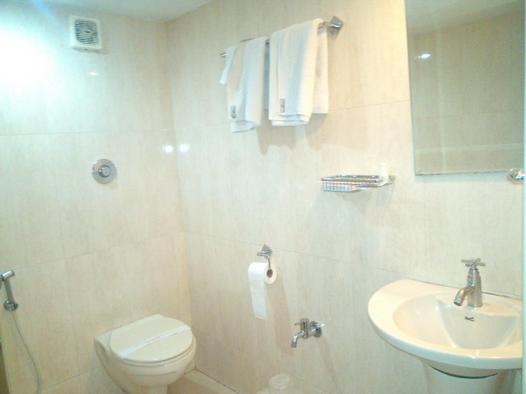 Мангалур: Hotel Veenu International
