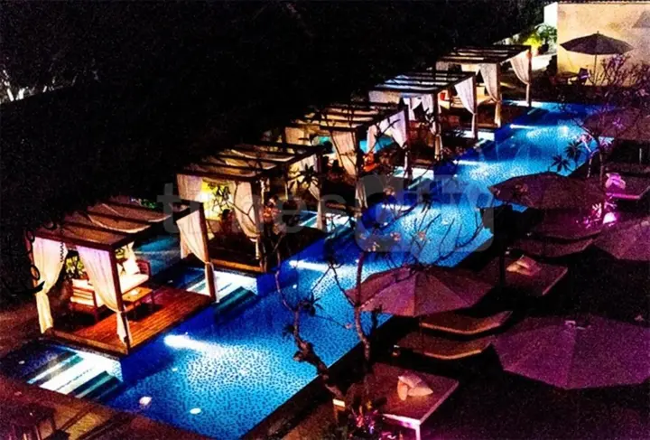 Кандолим: SinQ Party Hotel