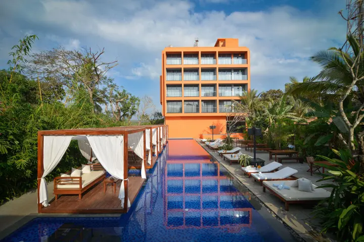 Кандолим: SinQ Party Hotel