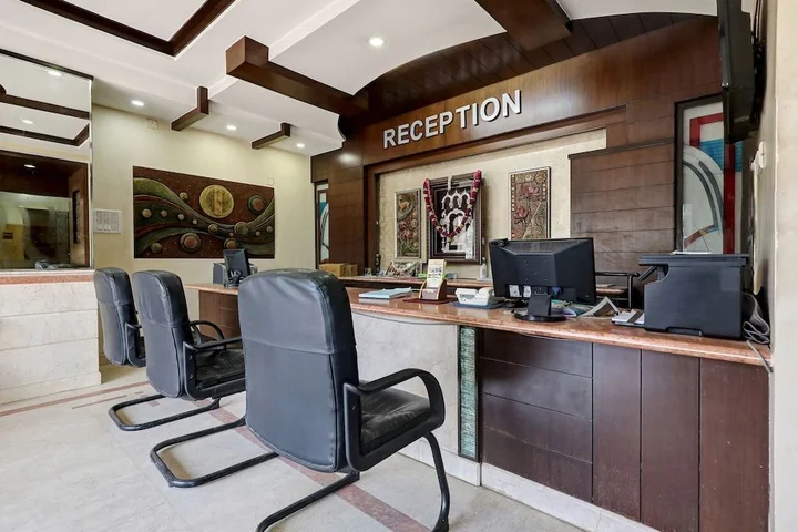 Бангалор: SNT Comforts Hotel