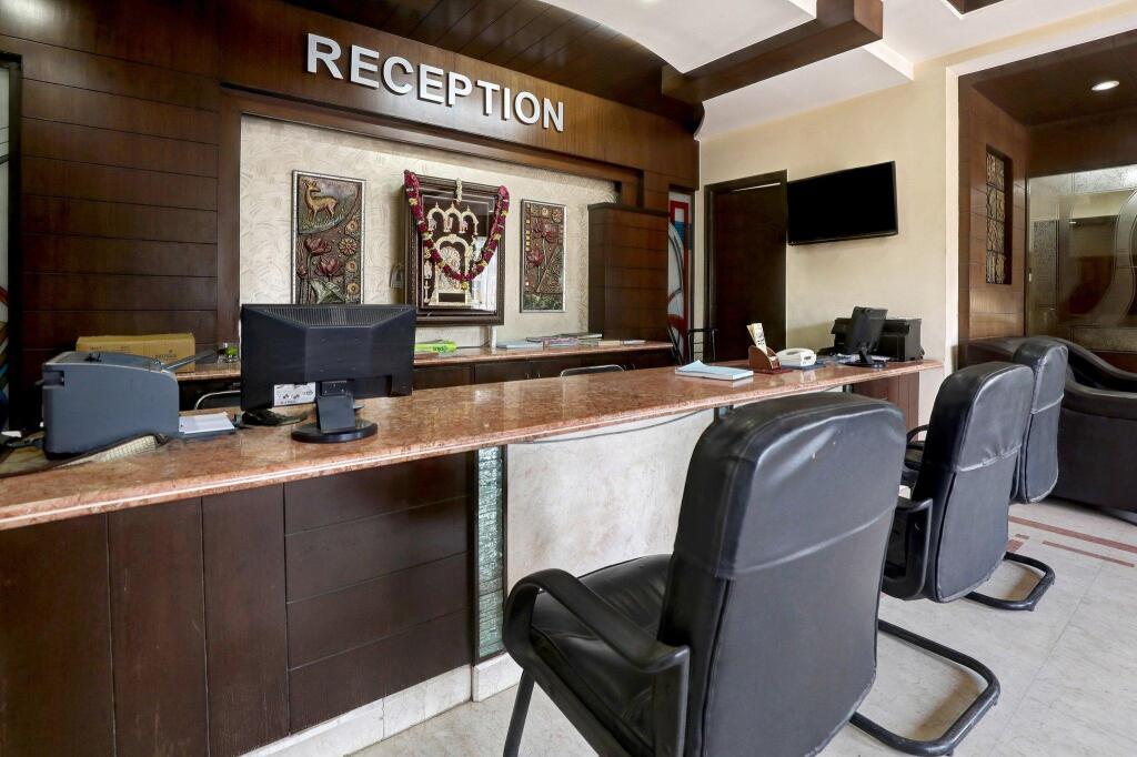 Бангалор: SNT Comforts Hotel