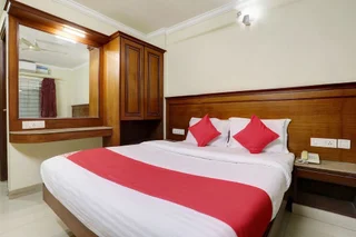Бангалор: SNT Comforts Hotel