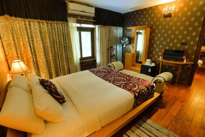 Palahalli: Jal Mahal Resort and Spa