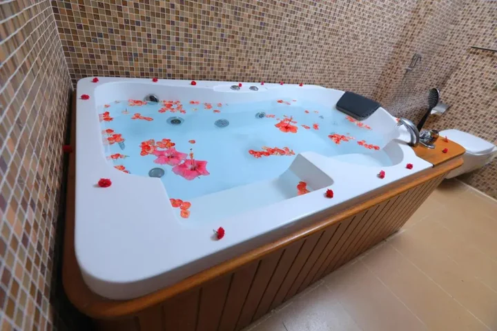 Palahalli: Jal Mahal Resort and Spa