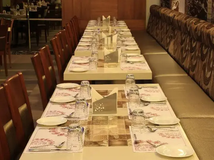 Поттавели: Dhanalakshmi Srinivasan Hotel