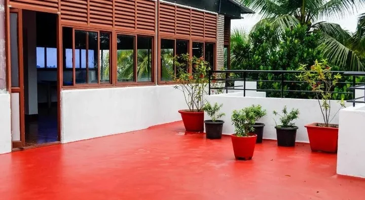 Ковалам: Kailas Holiday Inn Kovalam