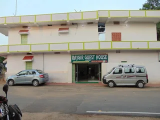 Раджгир: Rajgir Guest House