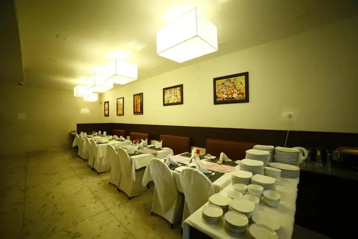 Пудучерри: Arunik Inn