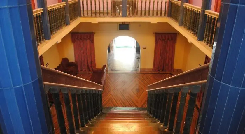 Багдогра: Hotel Abir
