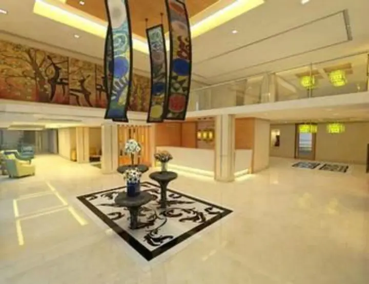 Ченнаи: Lemon Tree Hotel Shimona