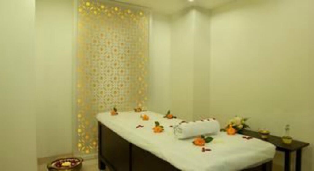 Ченнаи: Lemon Tree Hotel Shimona
