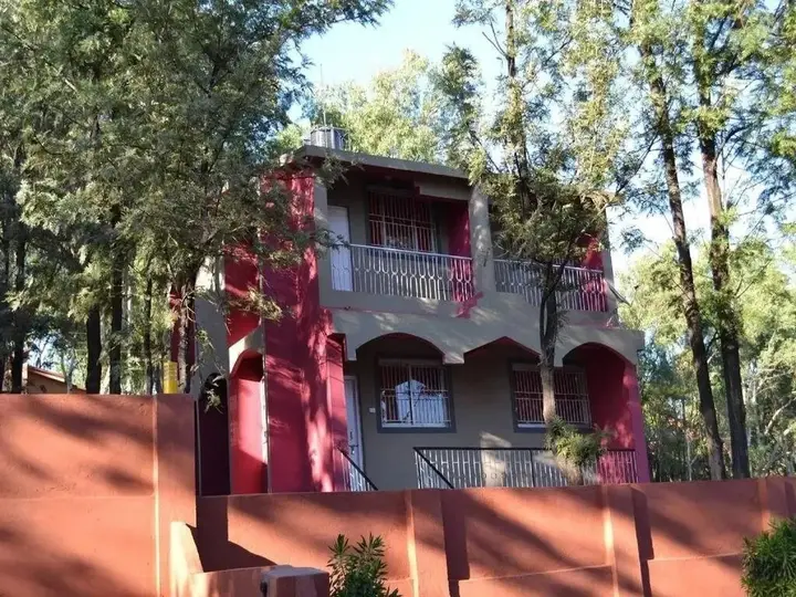 Олд-Махабалешвар: Greenwood Cottages