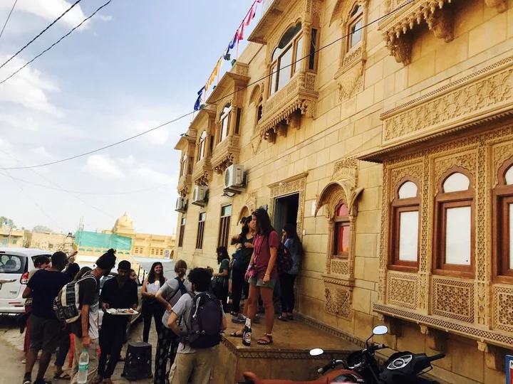Джайсалмер: Abu Safari Jaisalmer
