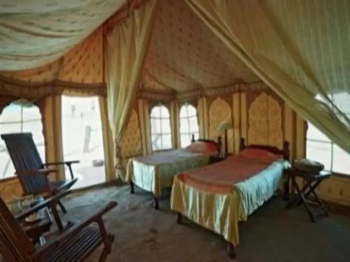 Каной: The Golden Camp