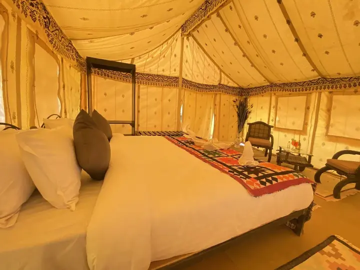 Каной: The Golden Camp
