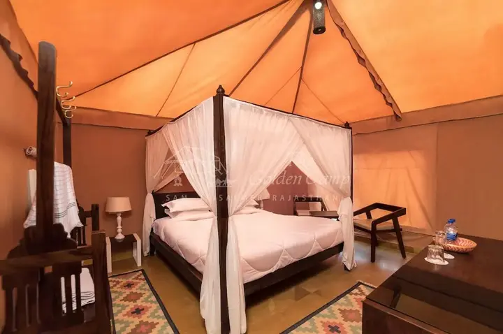 Каной: The Golden Camp
